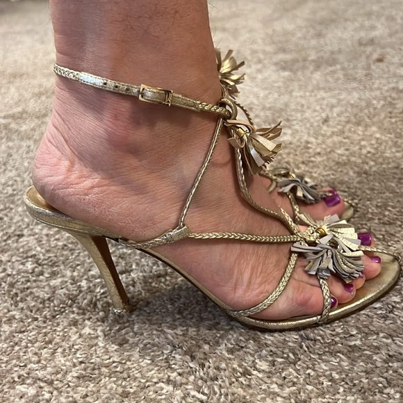 Stunning Vintage Dior gold strappy fringy sandals - Picture 2 of 11